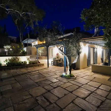 Villa Santa Maria *
